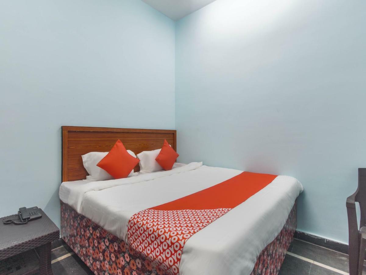 Oyo 45961 Hotel Swarn Bhumi บิลาสปูร์ ภายนอก รูปภาพ